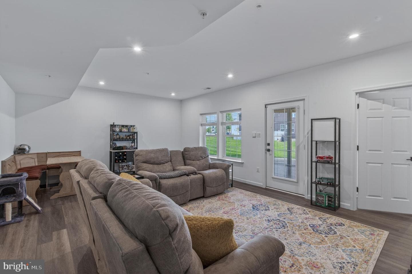 509 Karn Place photo 57