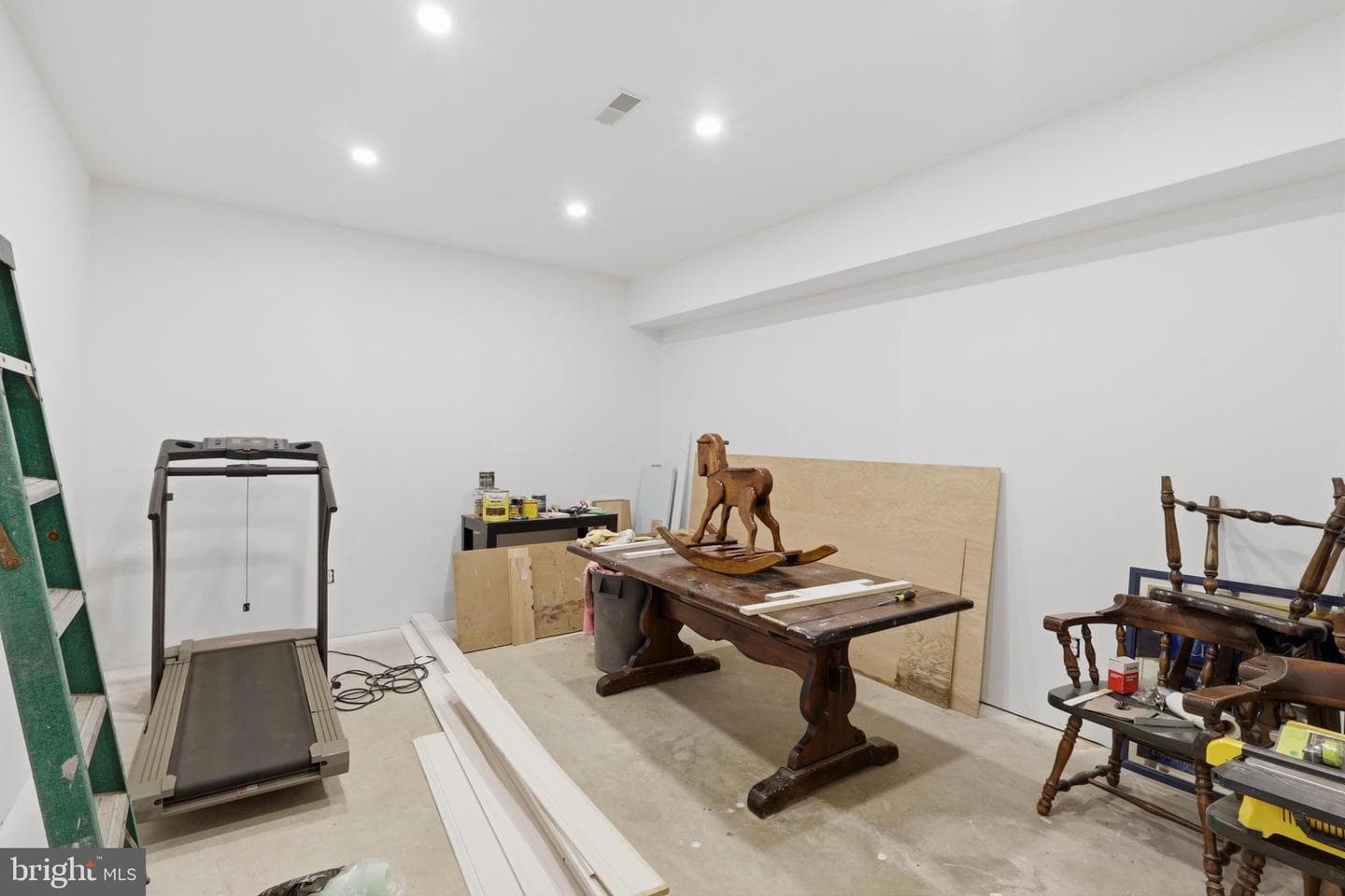 7020 Debold Road photo 55