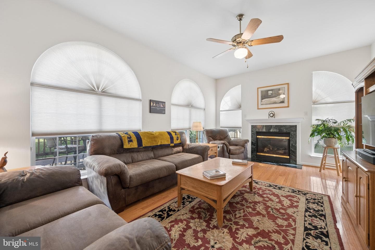5811 Drexal Avenue photo 25
