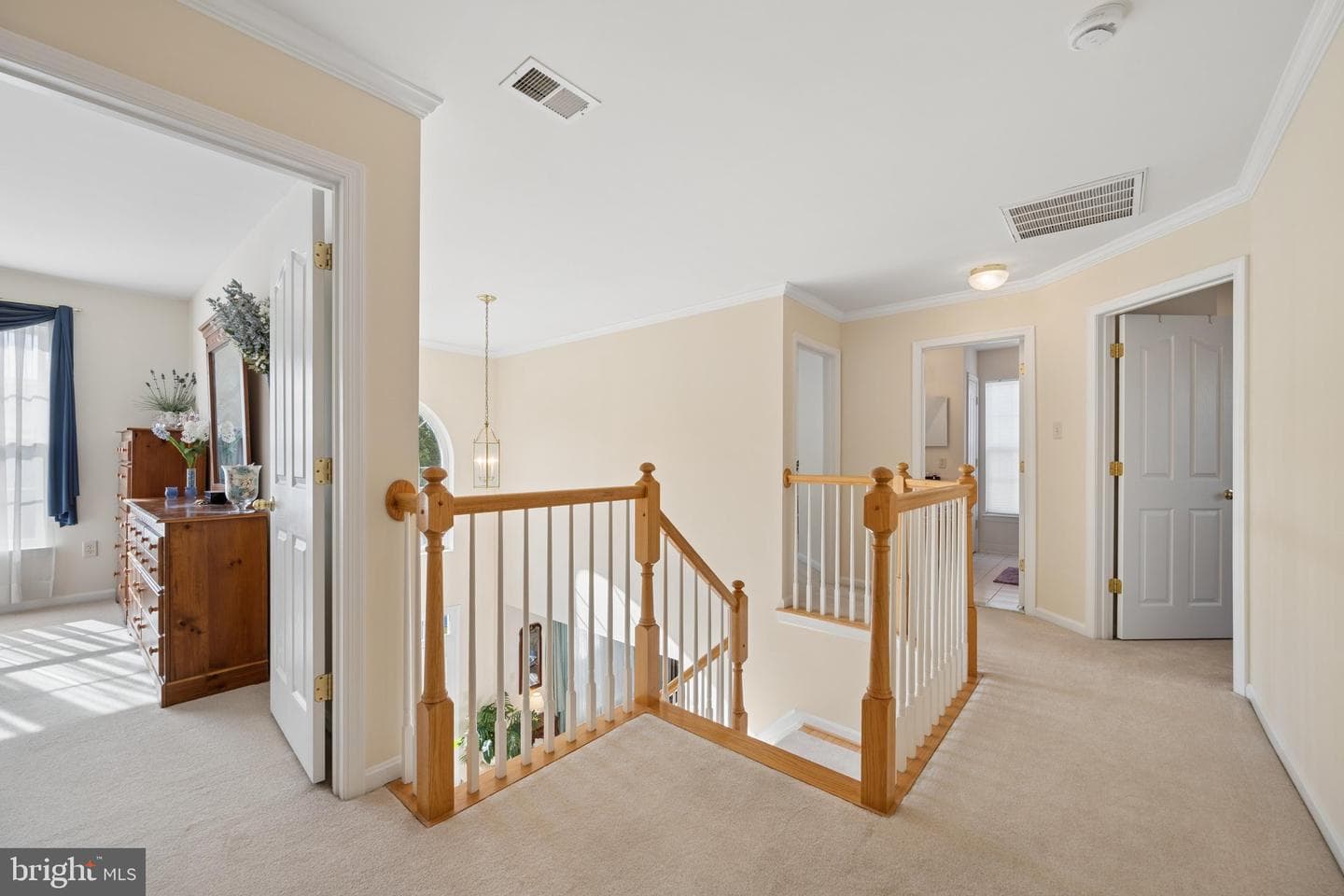 5811 Drexal Avenue photo 32