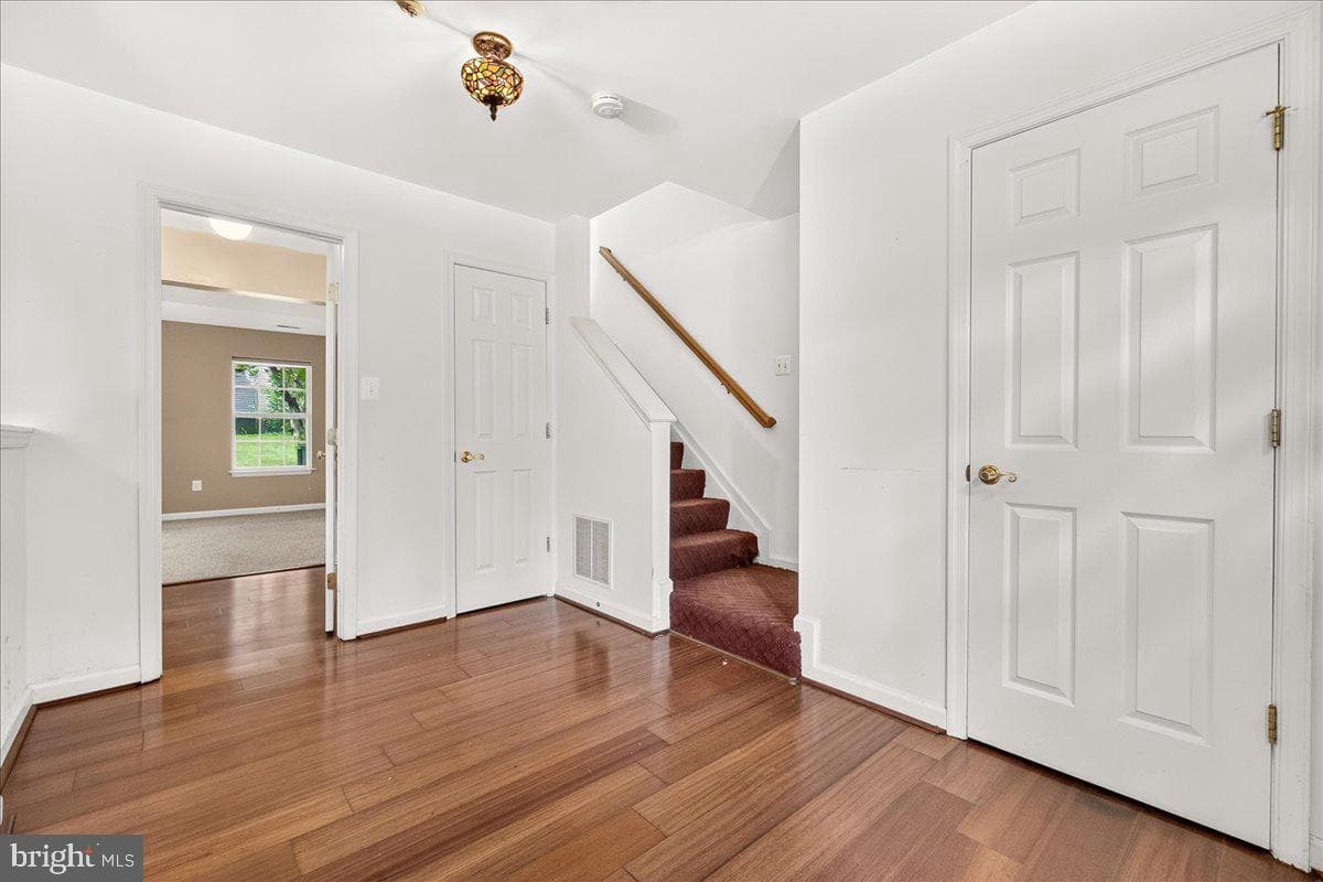 6511 Mallery Court photo 27