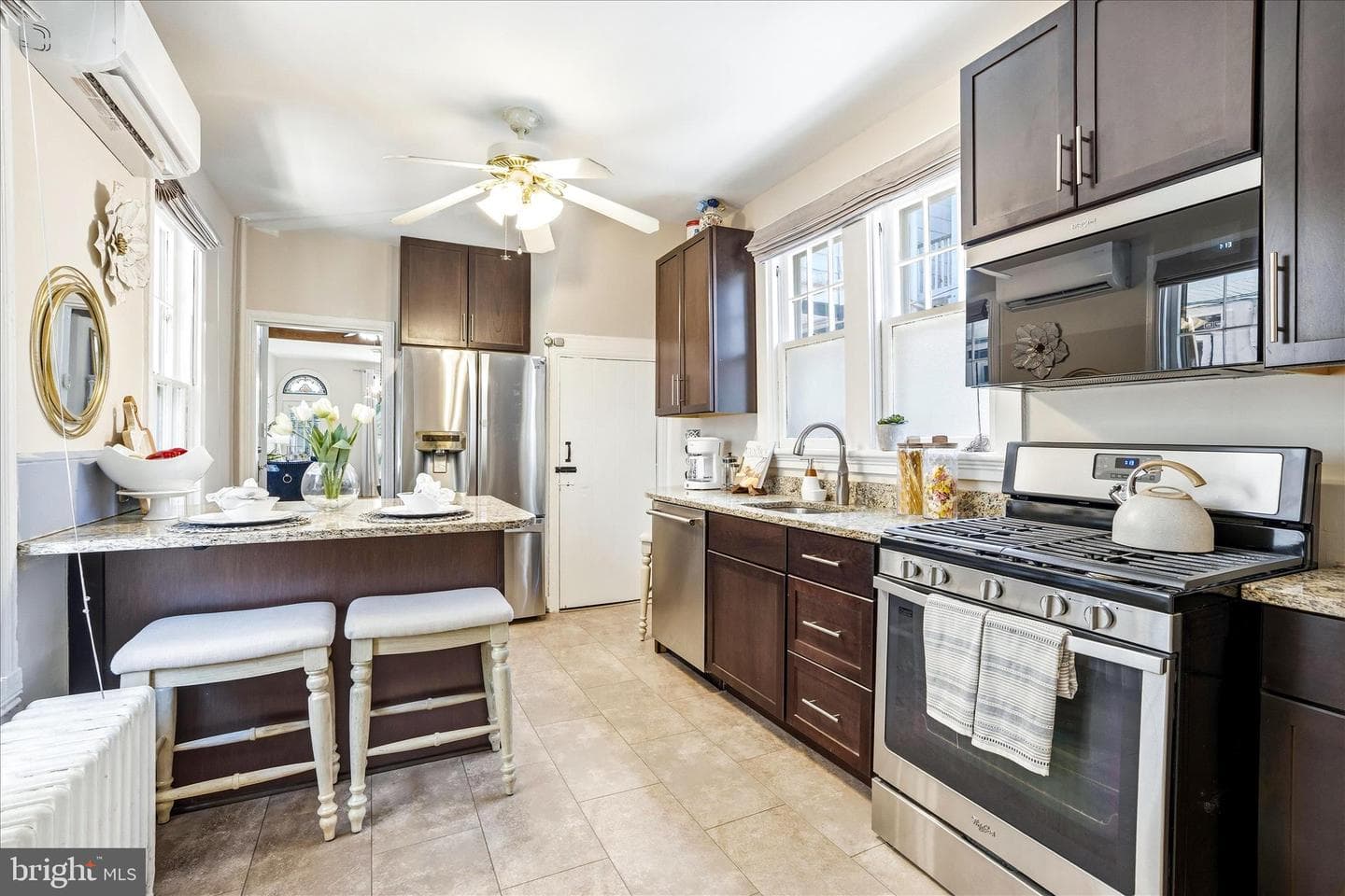 29 E 3rd Street photo 14