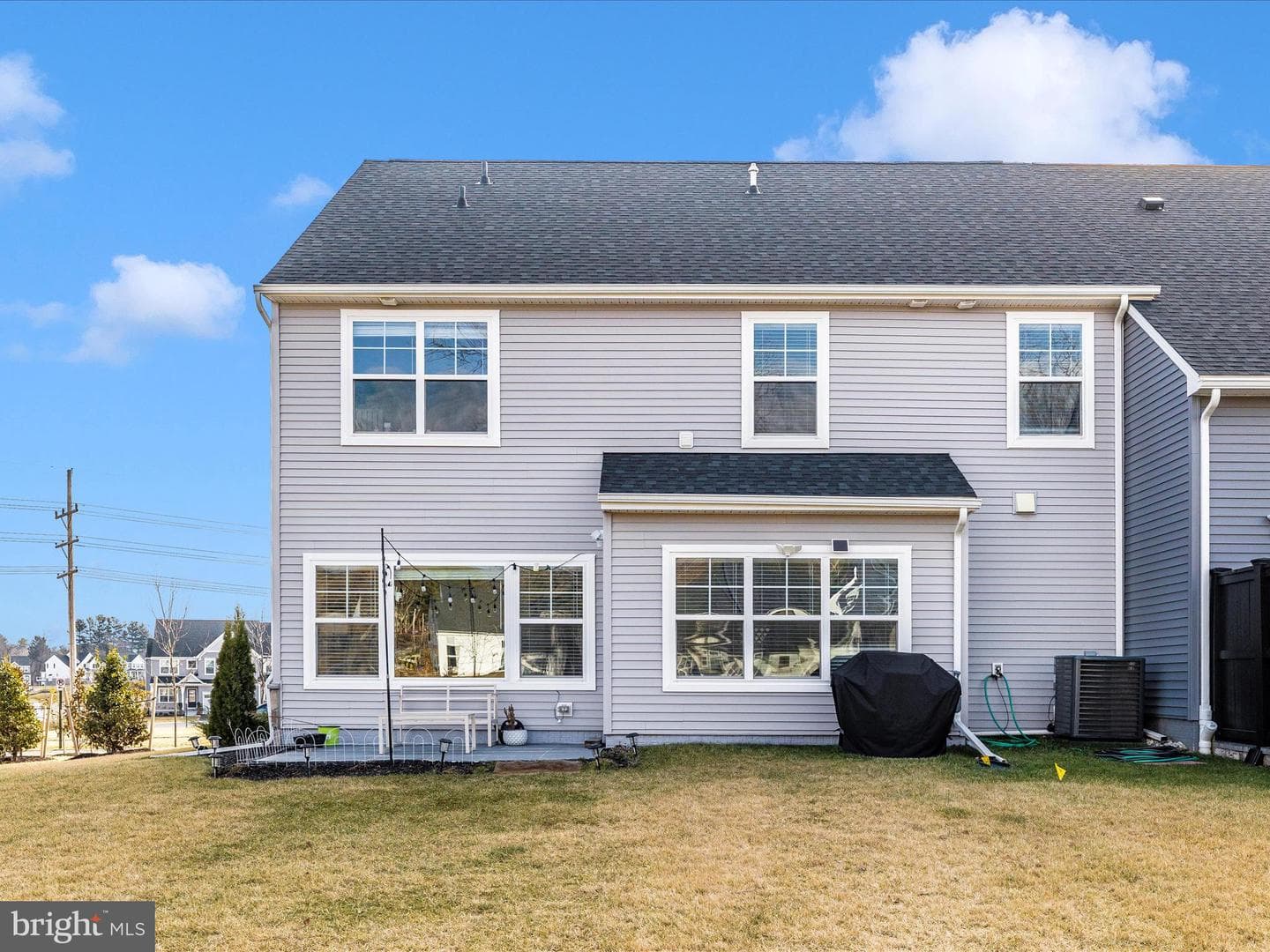 2813 Hillfield Drive photo 46