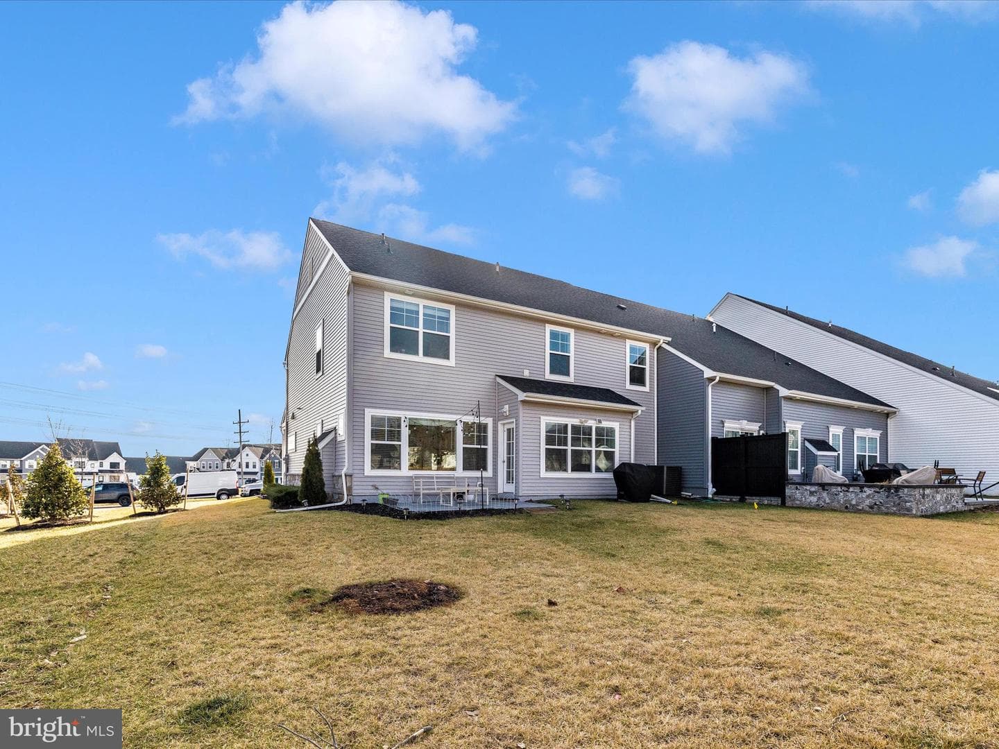 2813 Hillfield Drive photo 47