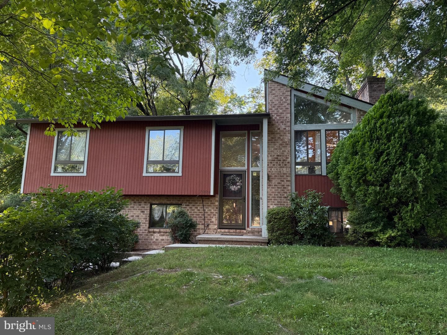 7004 Fox Chase Road photo 3