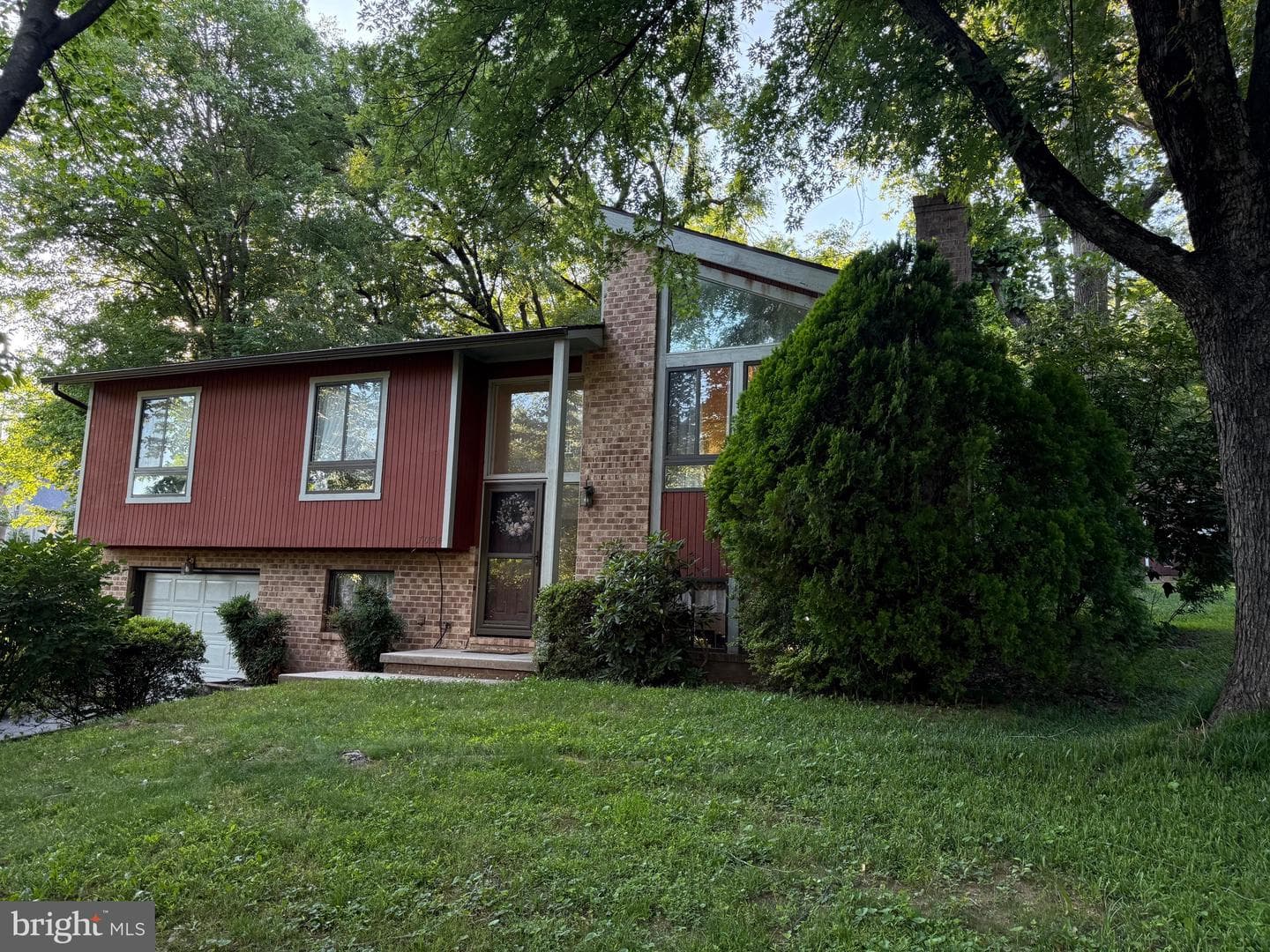 7004 Fox Chase Road photo 4