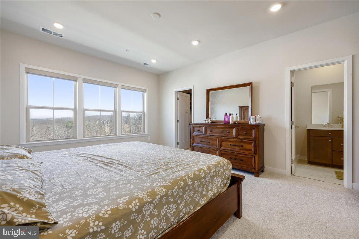 10206 Lake Linganore Boulevard photo 14