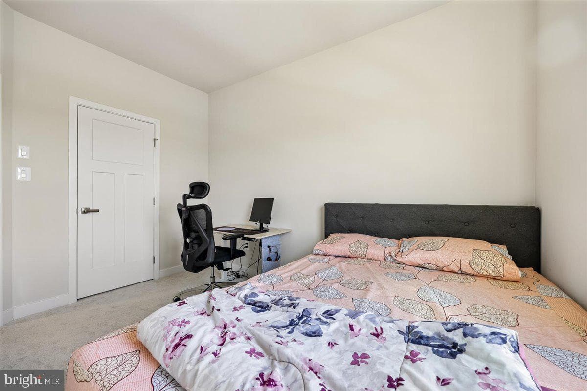 10206 Lake Linganore Boulevard photo 19
