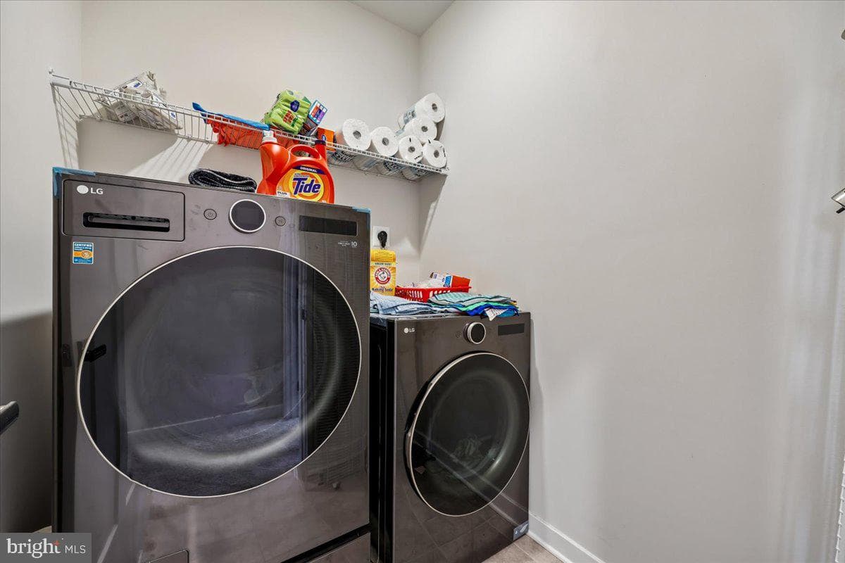 10206 Lake Linganore Boulevard photo 23