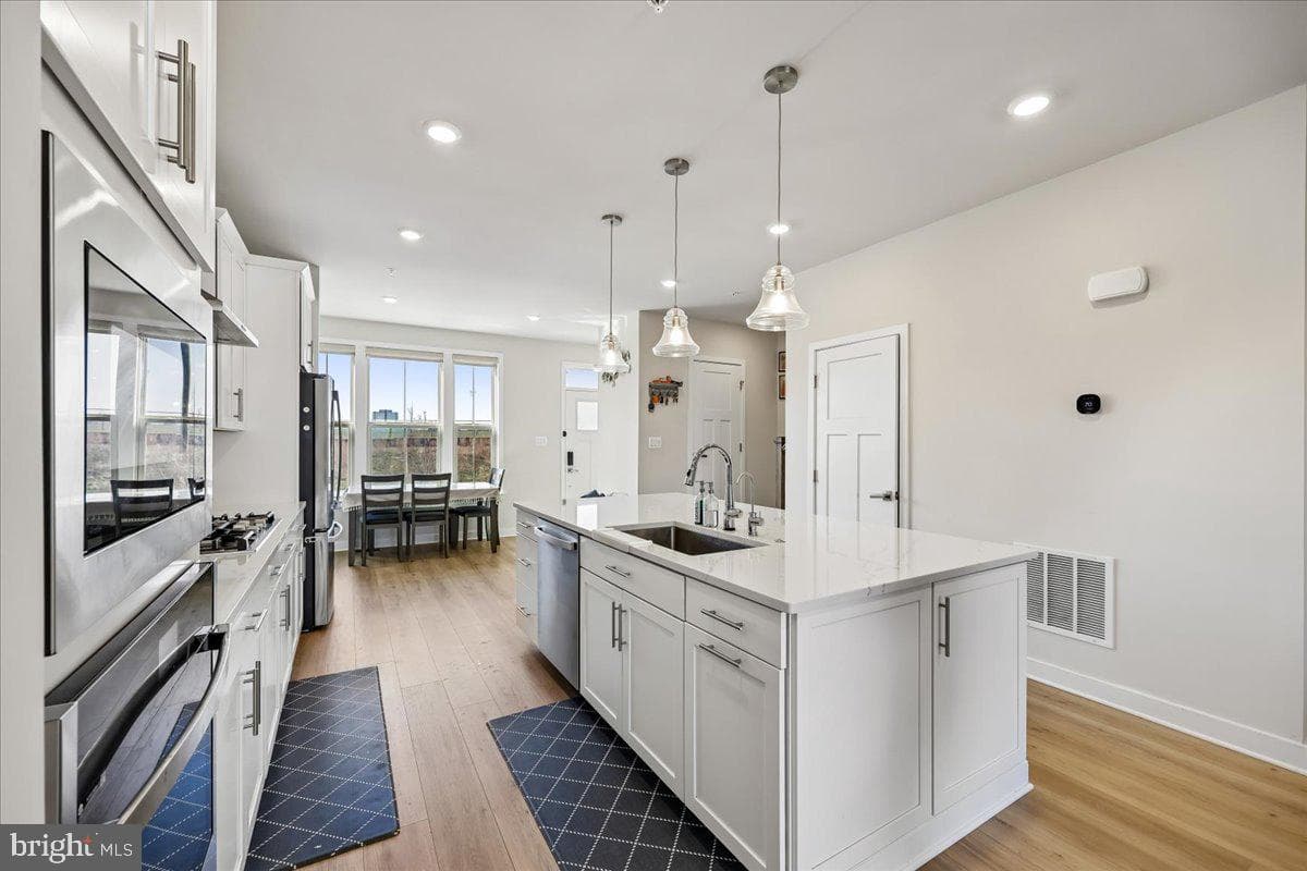 10206 Lake Linganore Boulevard photo 7