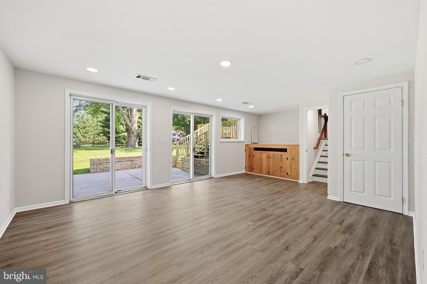8215 Virginia Lane photo 30