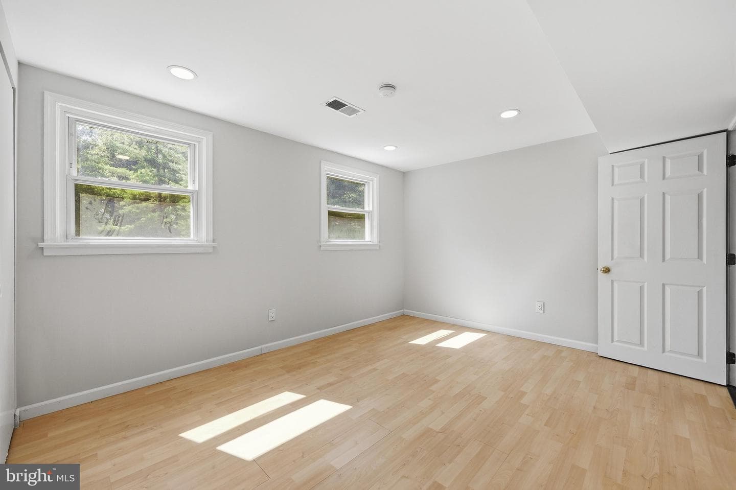 8215 Virginia Lane photo 35