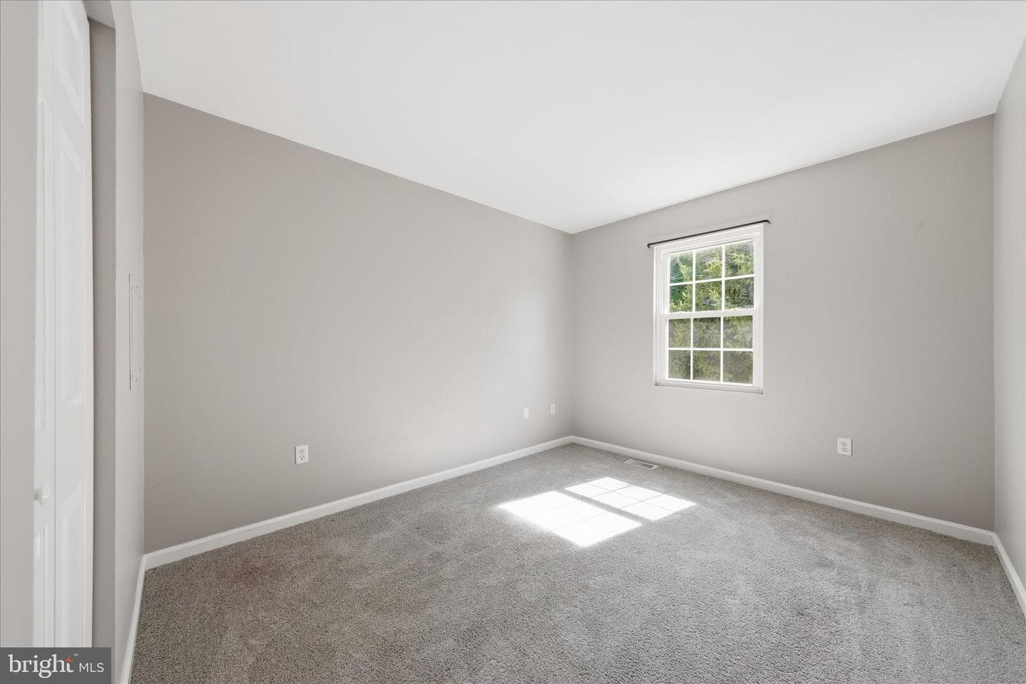 120 N Altamont photo 22
