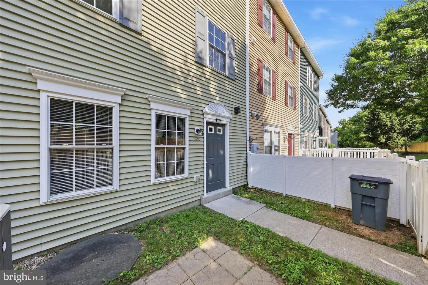 120 N Altamont photo 48