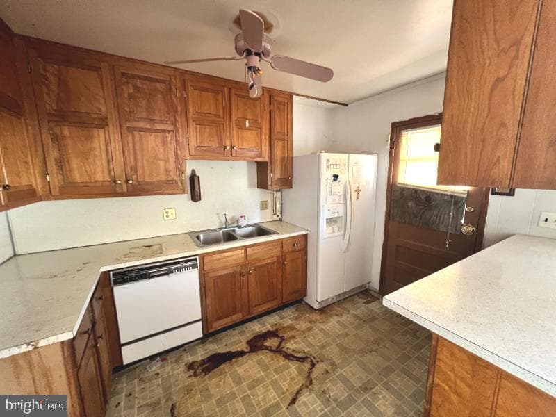 379 Pearl Street photo 9