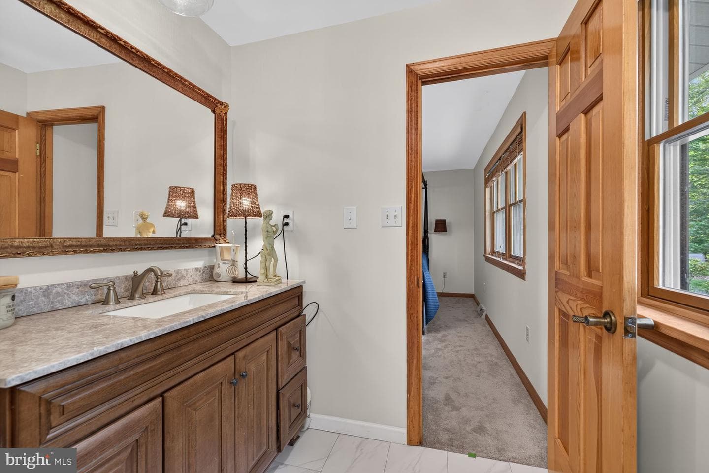 13728 Pryor Road photo 8