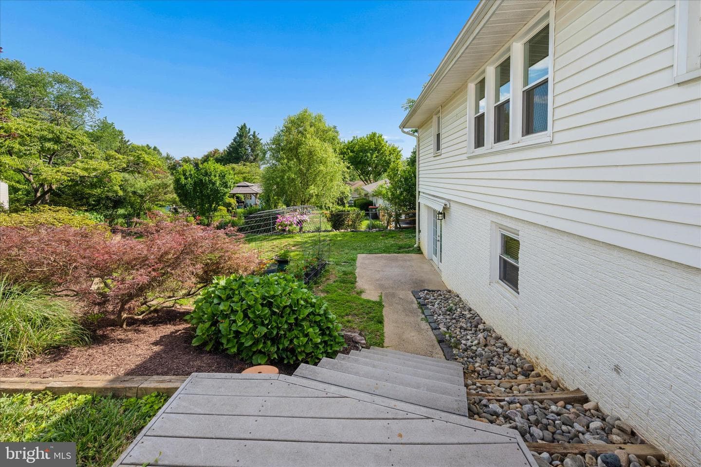 1607 Wise Road photo 33