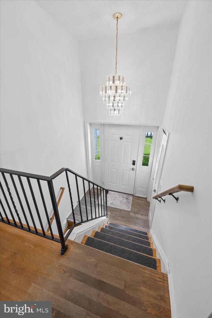 1607 Wise Road photo 8