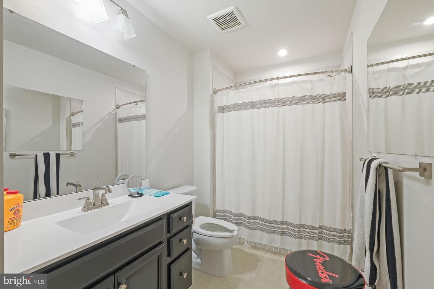 5311 Crape Myrtle Drive photo 16