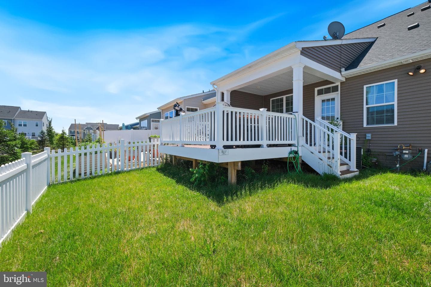 5311 Crape Myrtle Drive photo 26