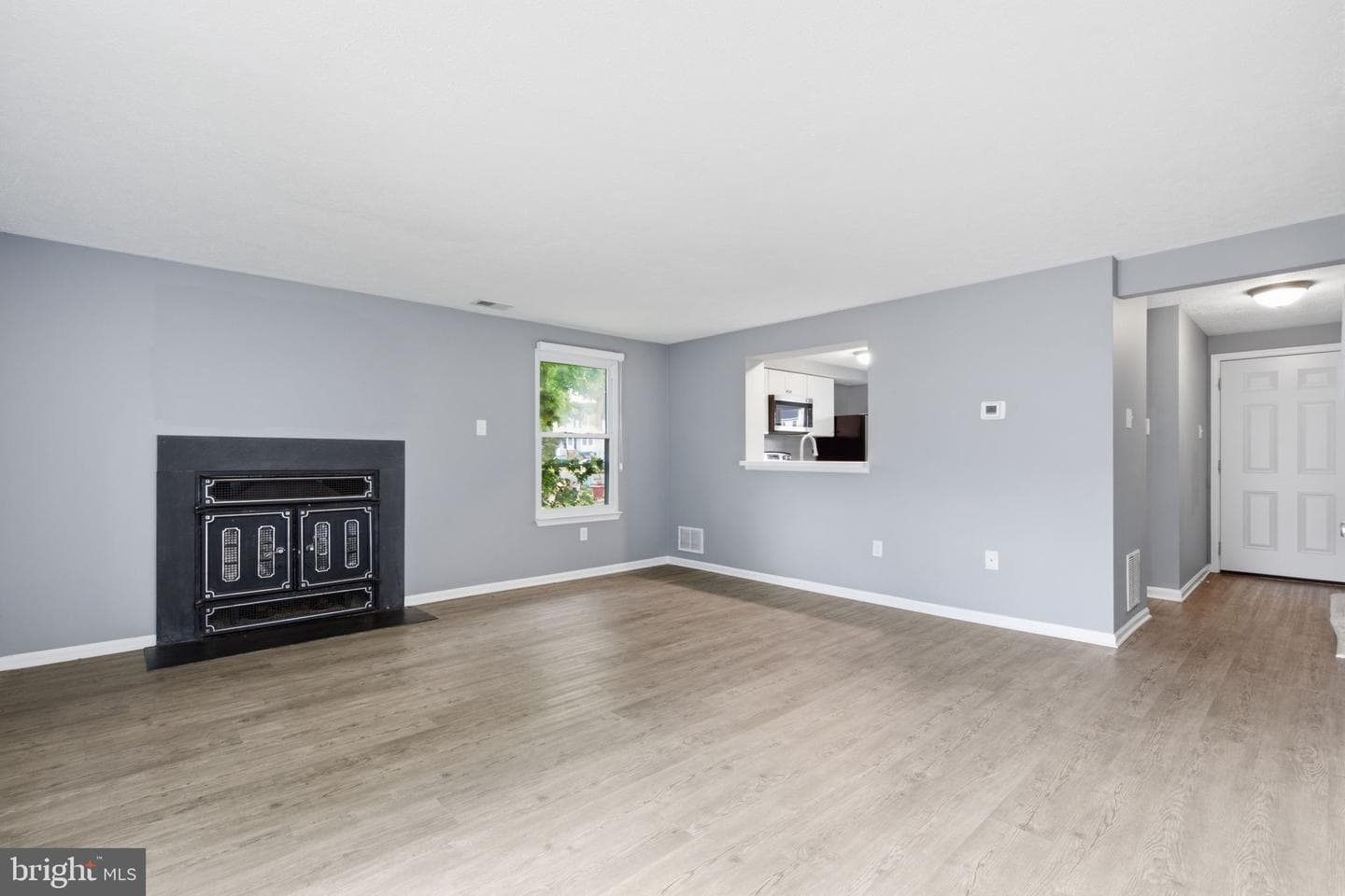 512 Riggs Court photo 8