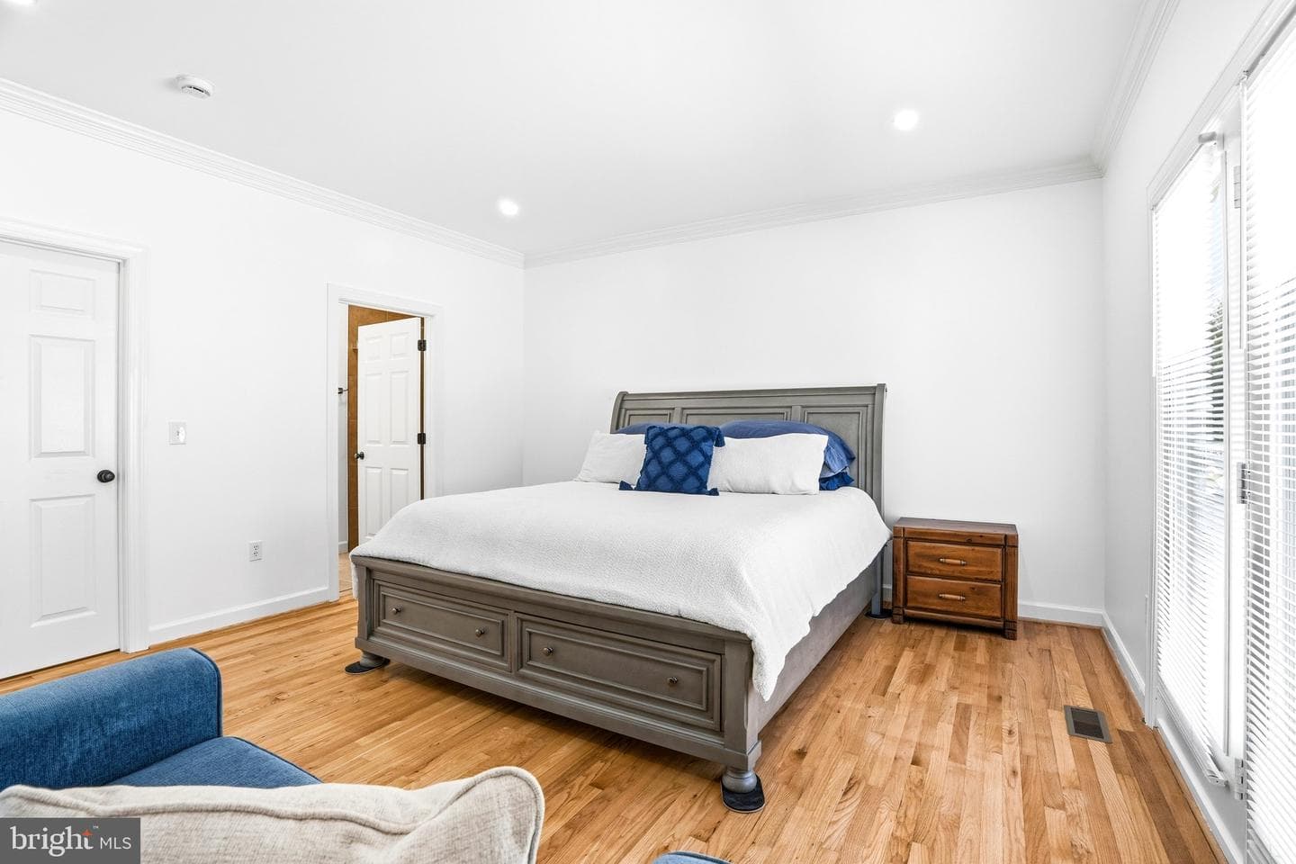 4 Lamar Ln photo 12