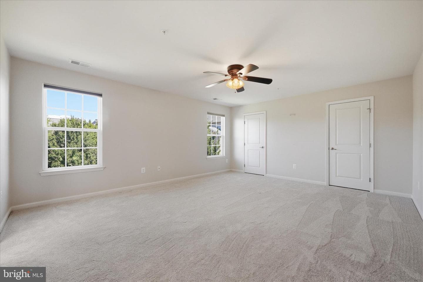 6914 Cardozo Street photo 25