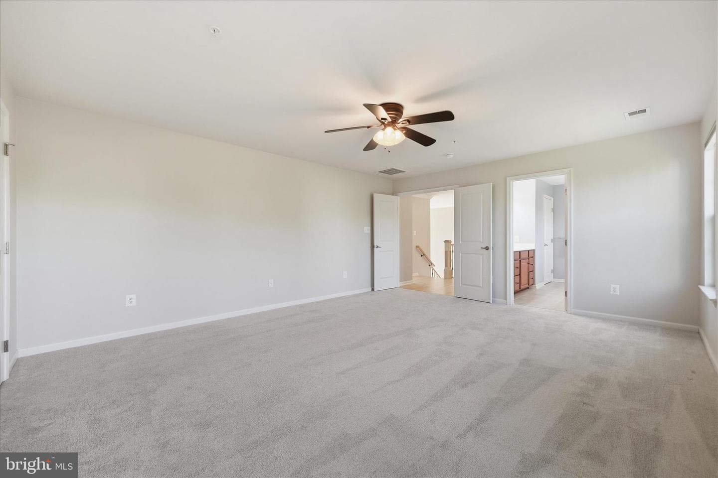 6914 Cardozo Street photo 27