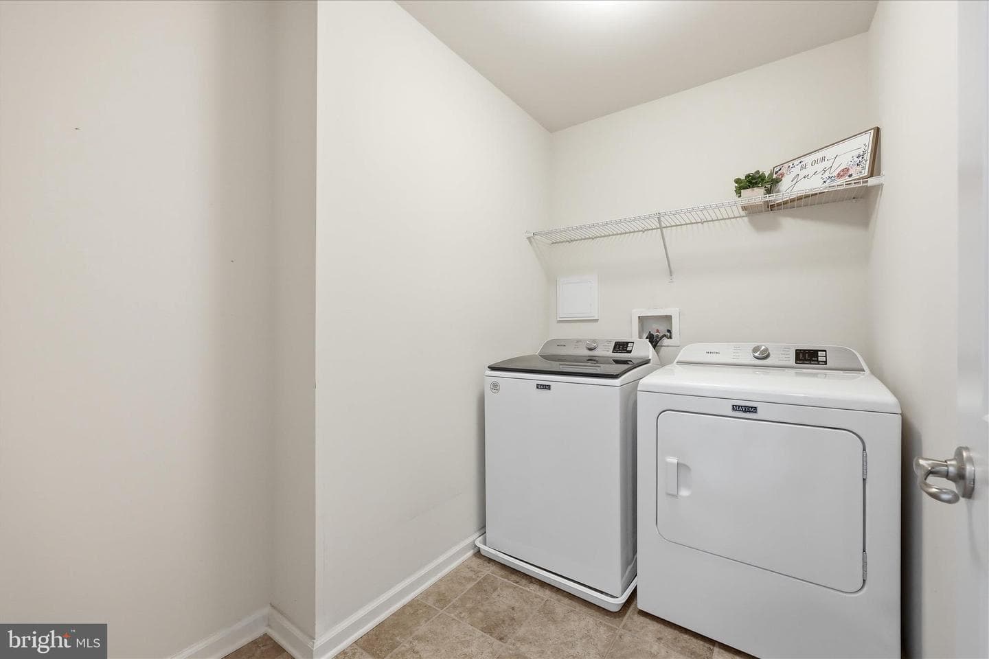 6914 Cardozo Street photo 35