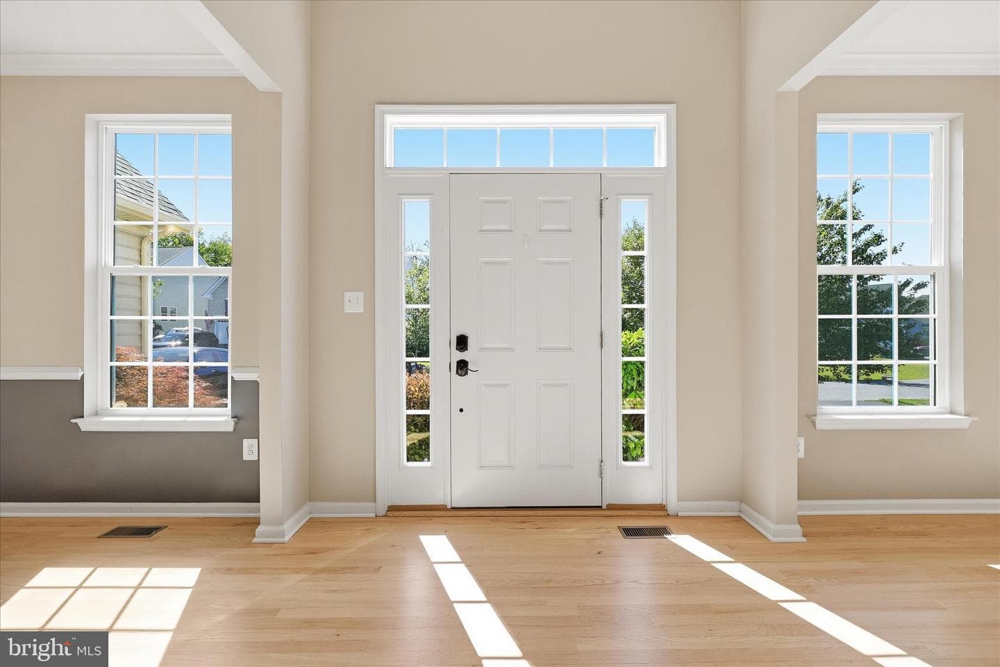 6914 Cardozo Street photo 4