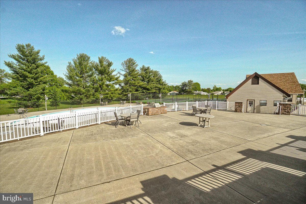 7047 Catalpa Road photo 117
