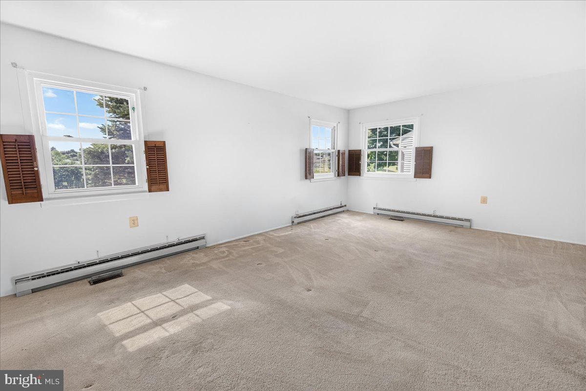 7047 Catalpa Road photo 39