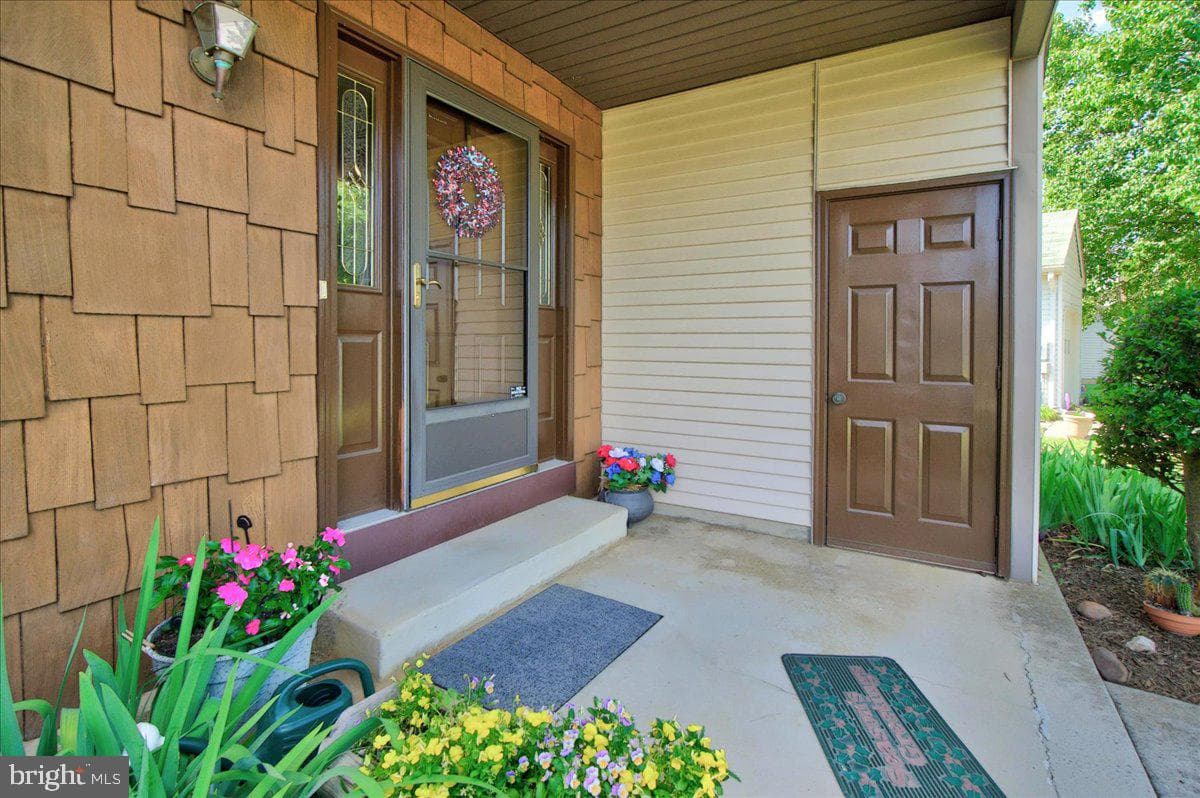 7047 Catalpa Road photo 73