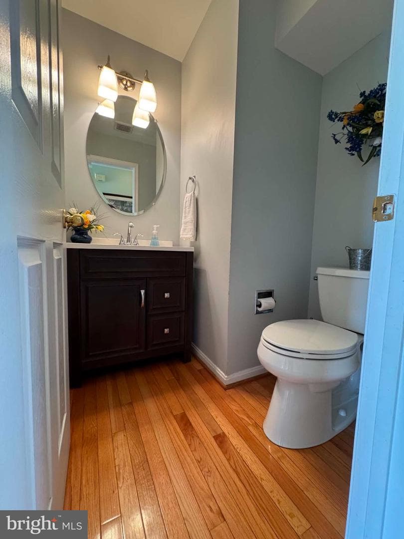 3826 Roundtree Road photo 18