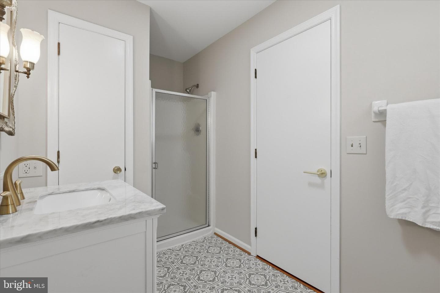 7007 Runnymeade Court photo 25