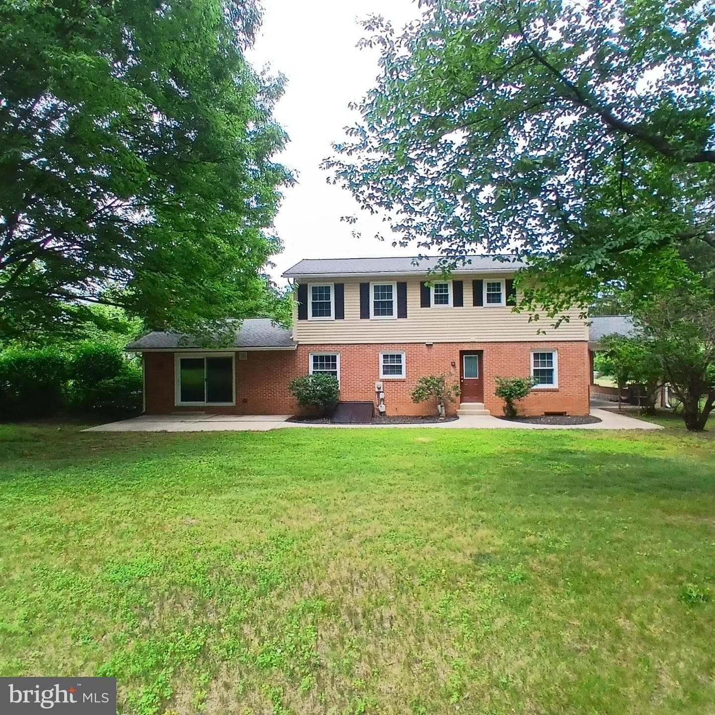 7007 Runnymeade Court photo 37