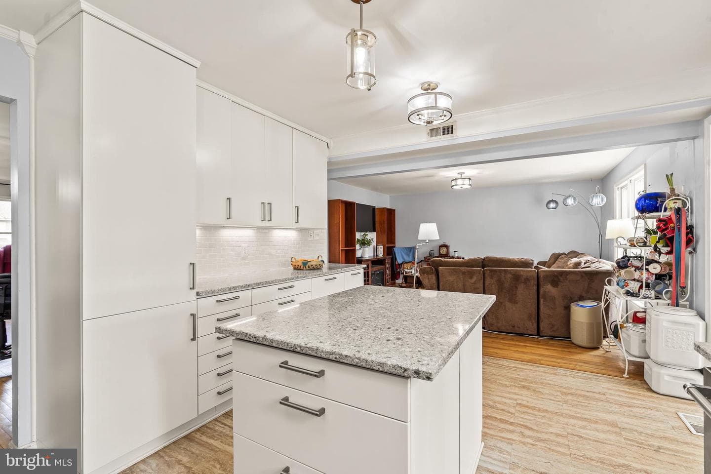 3265 Brockton Drive photo 8