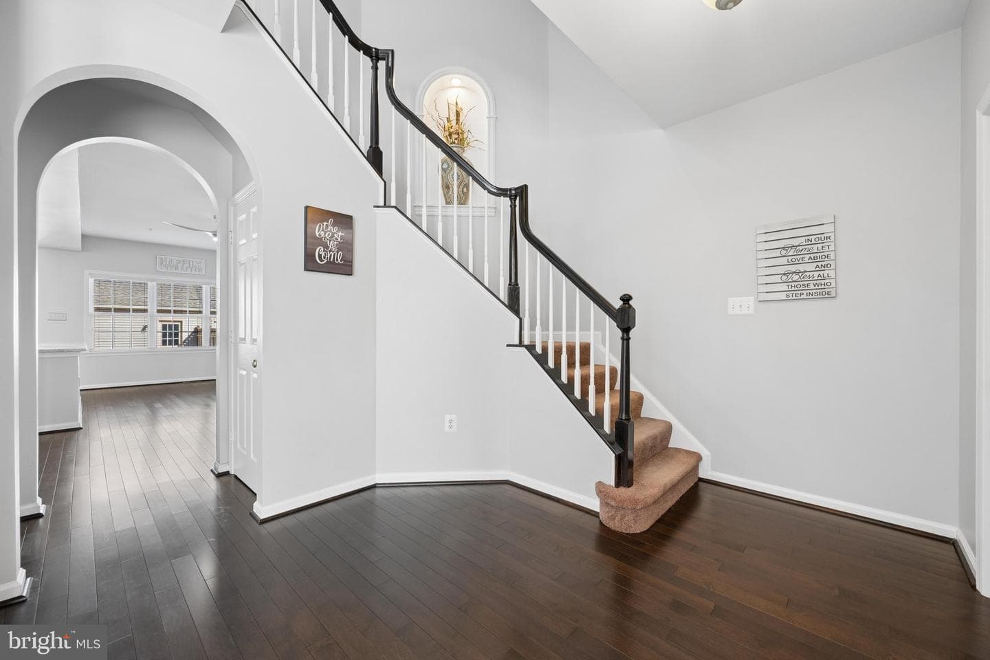 3008 Sanctuary Lane photo 5