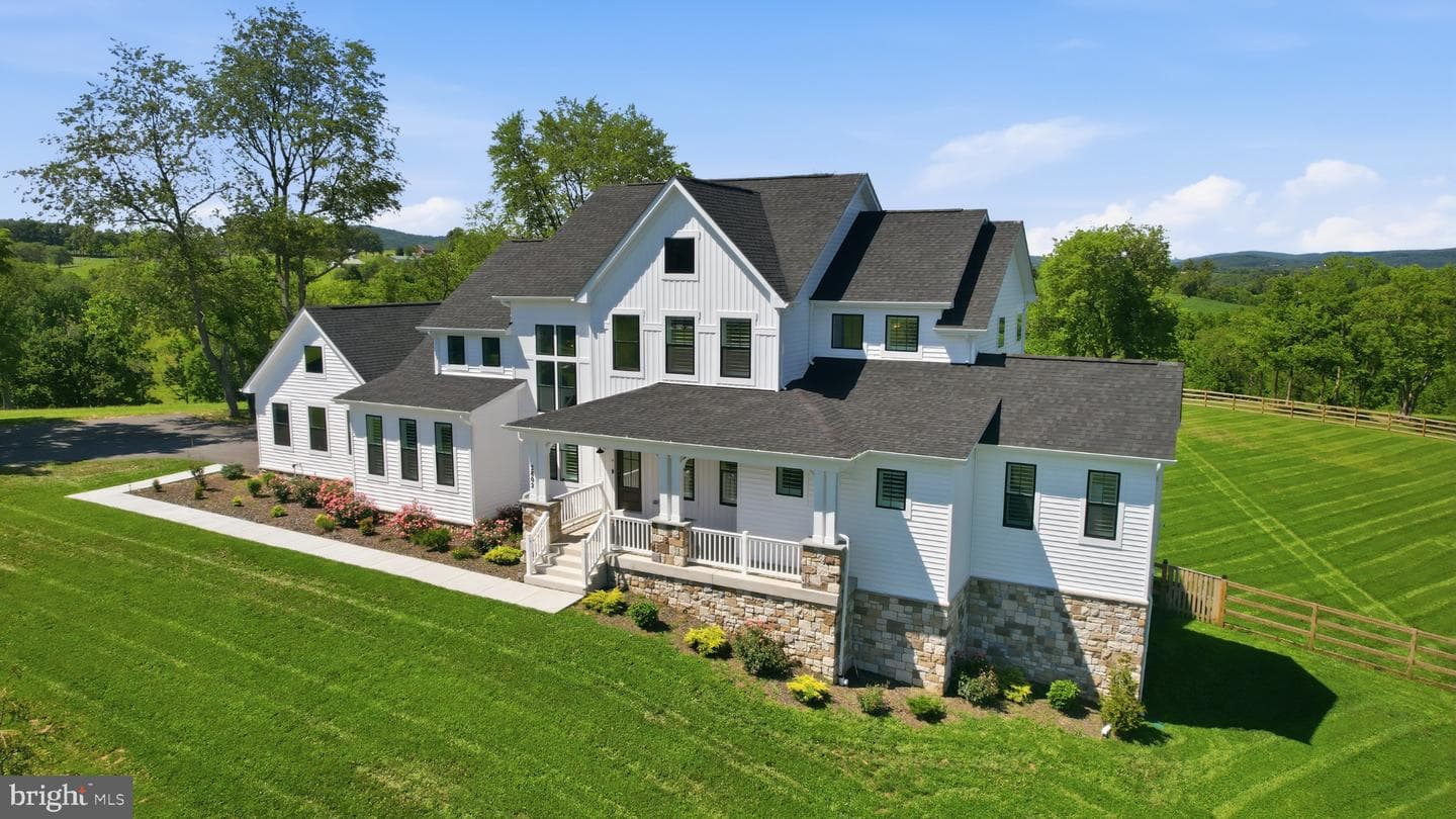 2802 Bidle Road, Middletown
