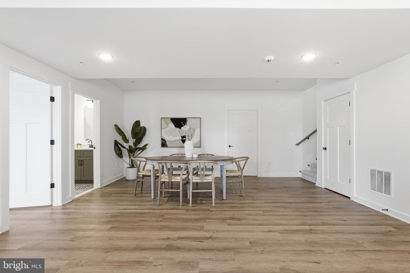 2802 Bidle Road photo 8