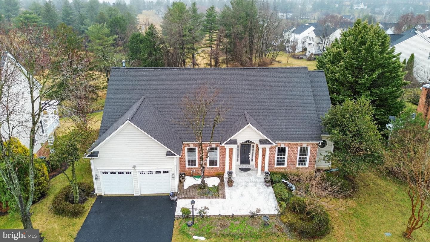 11103 Eagletrace Drive photo 4