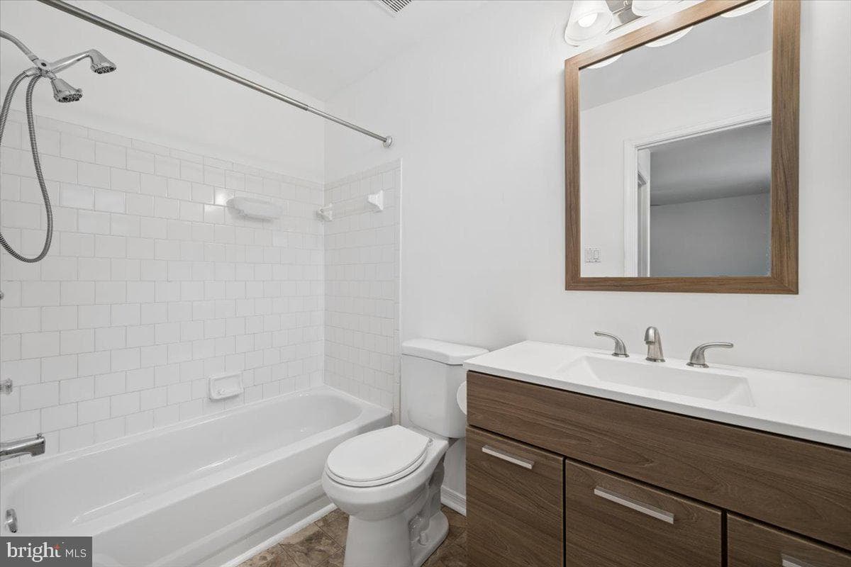 2611 Warren Way photo 35
