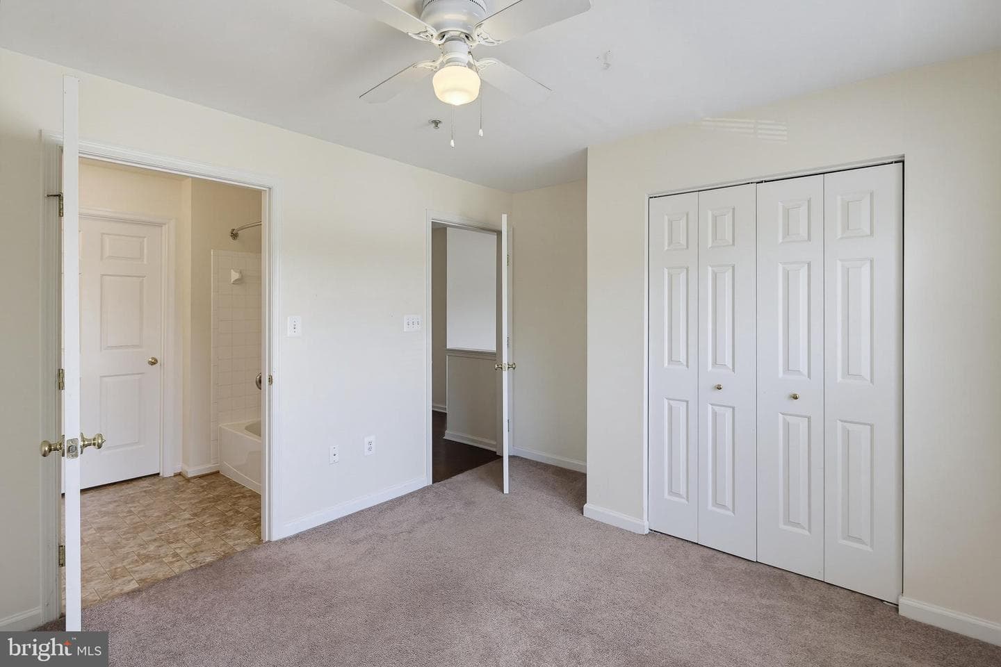 502 Bradley Court #d photo 20