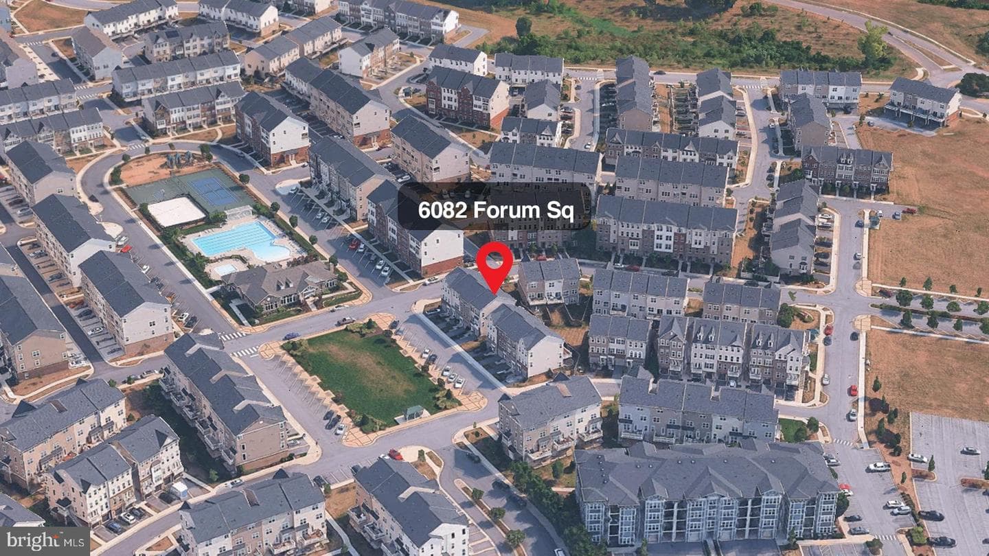 6082 Forum Square photo 4