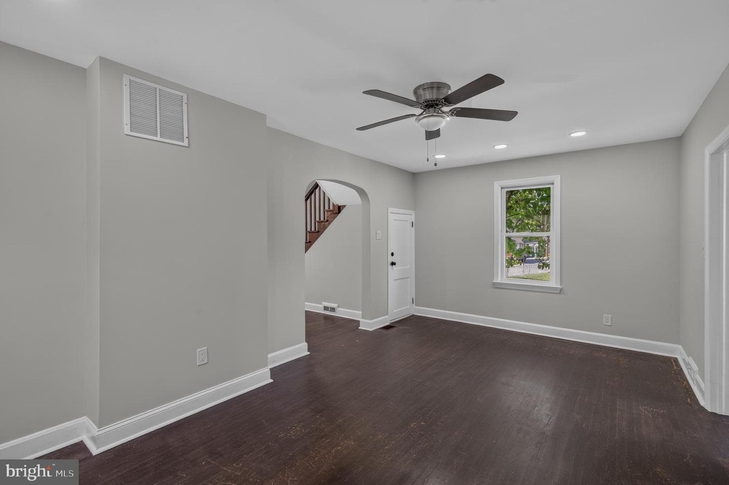 620 N Maple Avenue photo 13