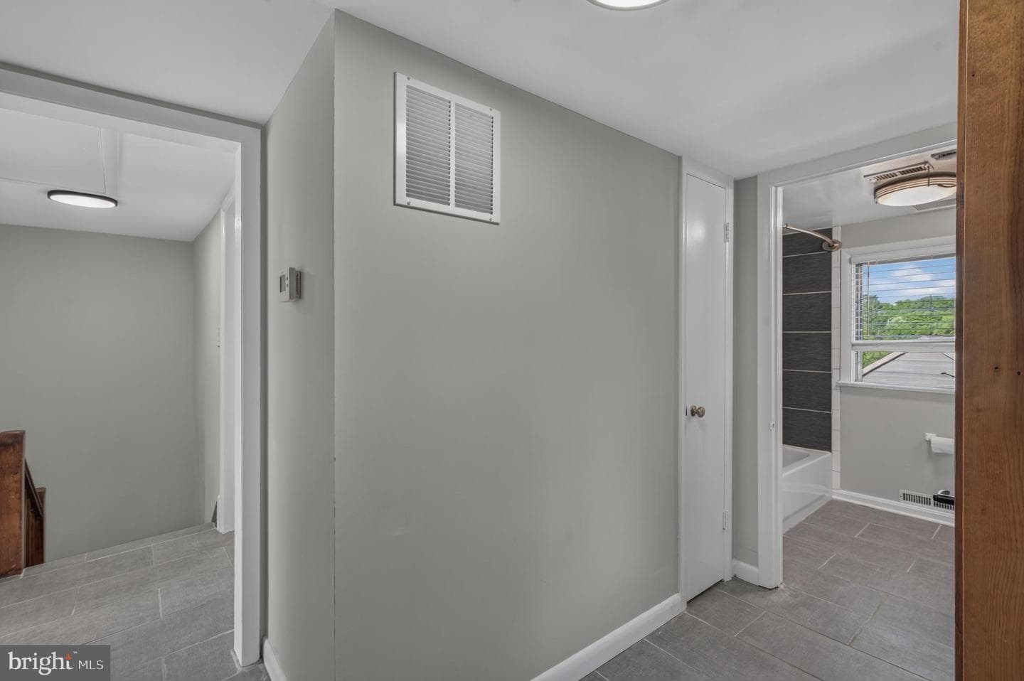 620 N Maple Avenue photo 31