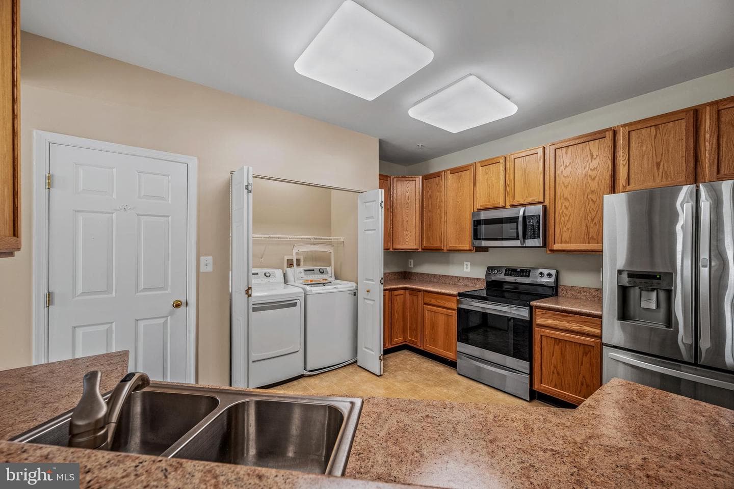 6220 Glen Valley Terrace #3g photo 13