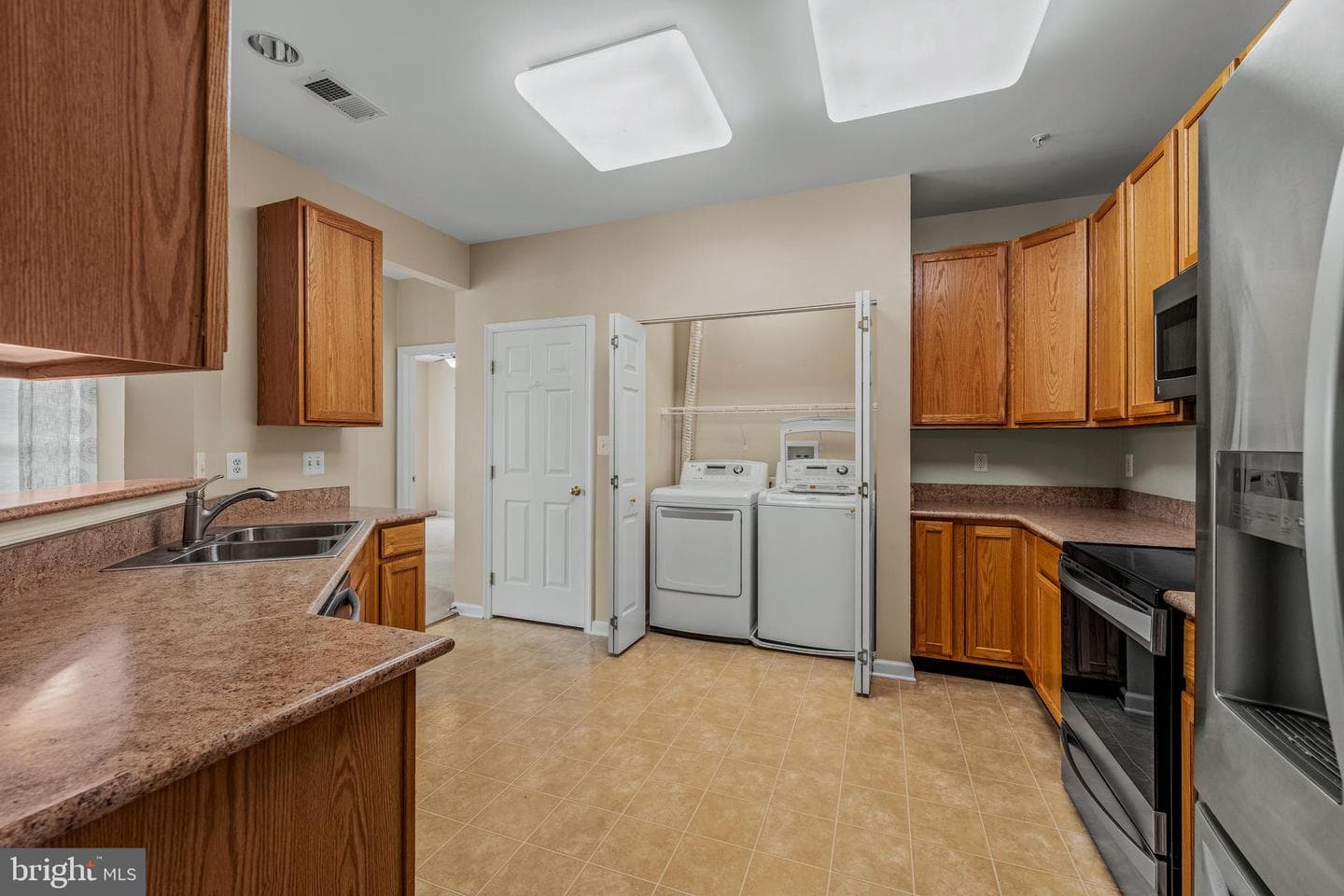 6220 Glen Valley Terrace #3g photo 14