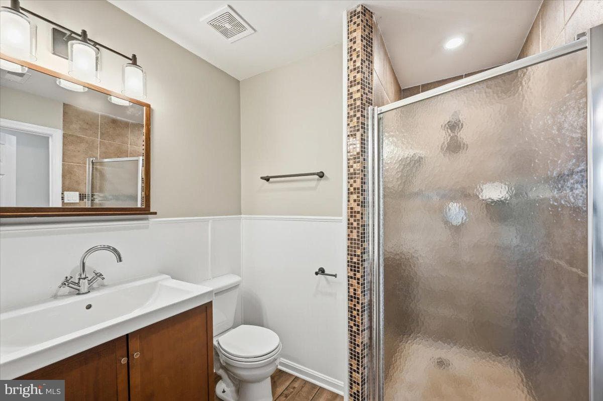 3706 Singleton Terrace photo 13