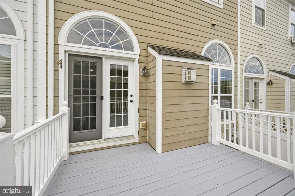 3706 Singleton Terrace photo 29